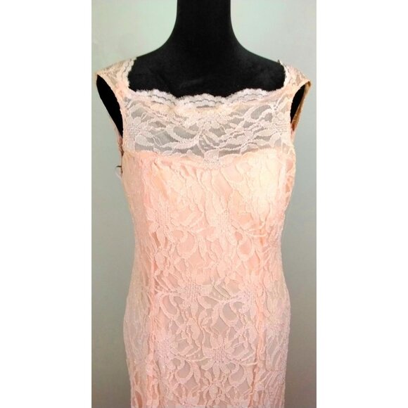 Morgan & Co. Womens Lace Sleeveless Gown/Dress Satin Ribbon Back Bow Size 11/12 - Picture 2 of 12